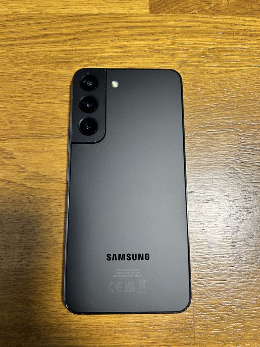 Samsung Galaxy S22, phantom black