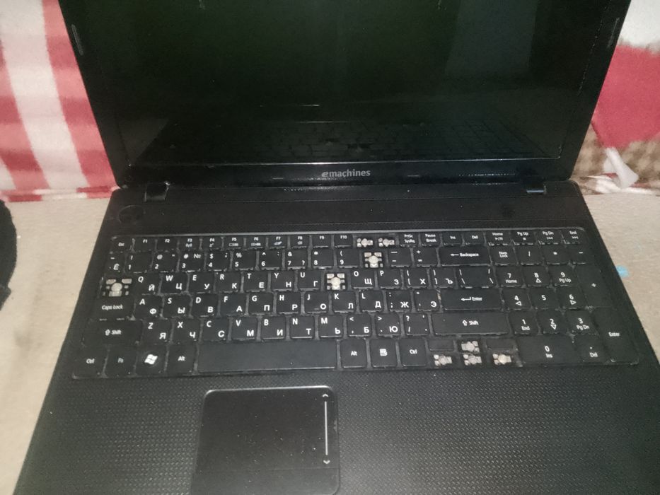 Ноутбук на запчасти