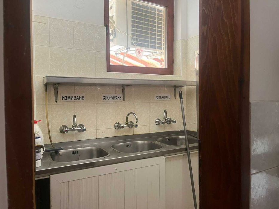 Продава се Заведение в Карлово - 160 кв.м за 938 €/кв.м - Снимка #9