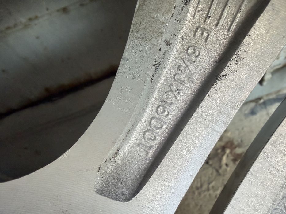 Оригинални джанти Kia 5x114.3 16цола