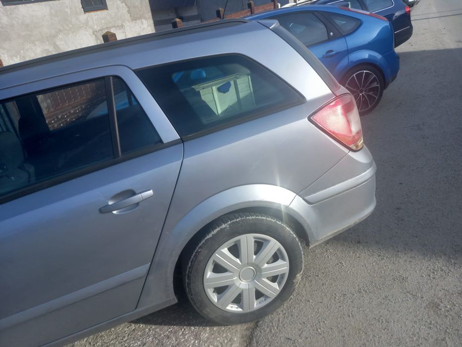 Vând Opel asta H 2007