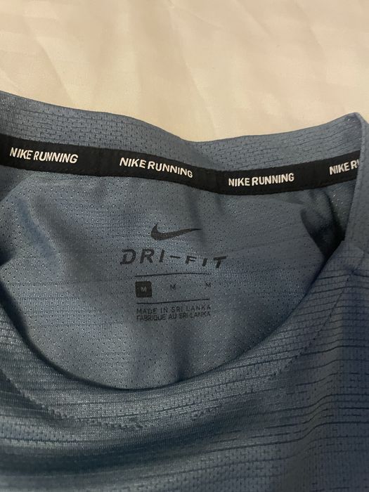 Tricouri dry fit nike running