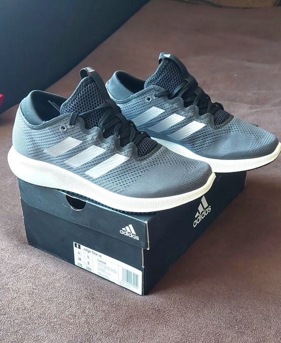 Adidas 38 размер,нови