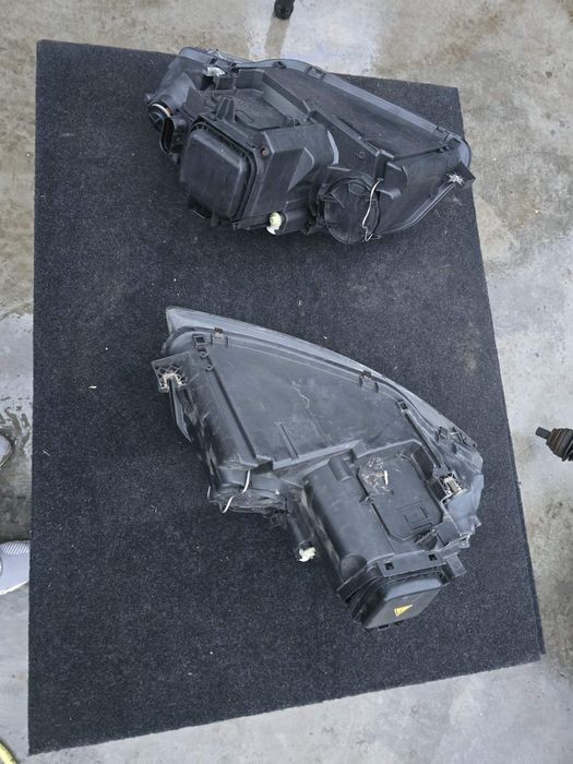 Фарове  ауди а3 8п ляв и десен