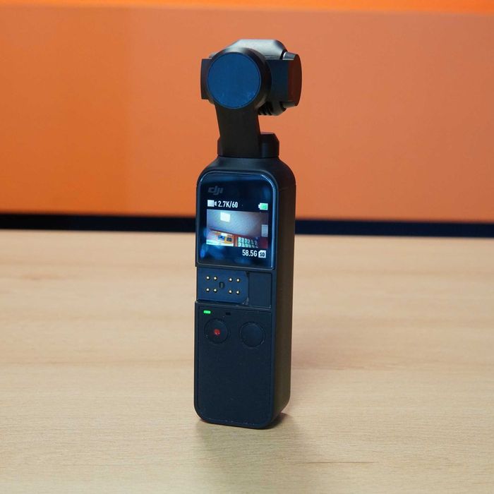 Camera DJI Osmo Pocket OT110, cu Accesorii Extra (Carcasa Protecție, Filtru, Zoom Controller, SD Card 64GB)
