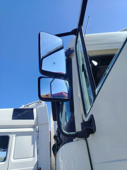 Зеркало на Даф 95