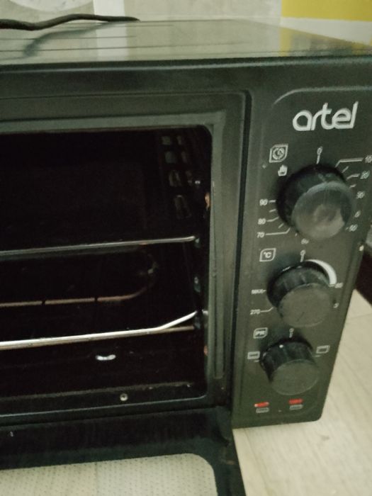 Духовка электрическая.