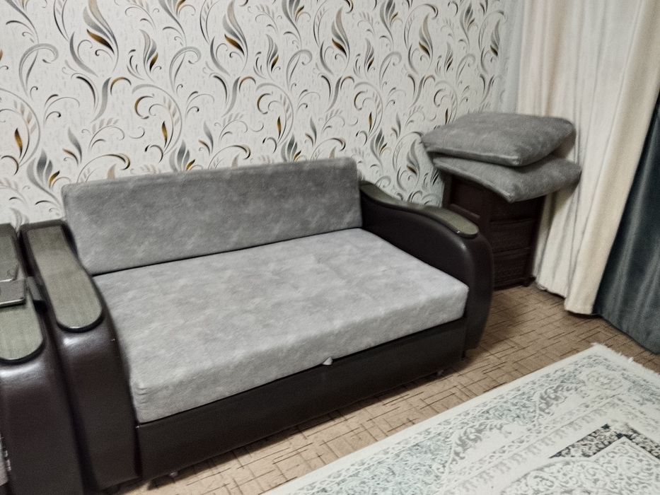 Продам Диван . раскладной