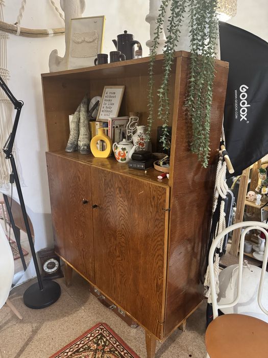 Отдам шкаф тумбу. Самовывоз