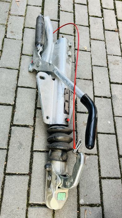 KNOTT KF27B устройство за задвижване с теглич