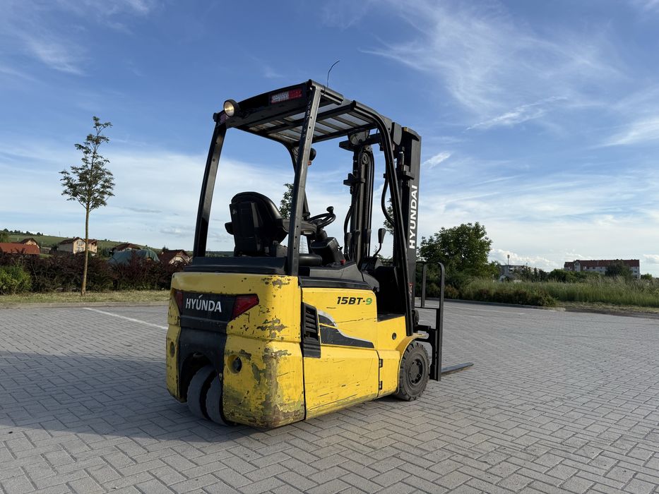 De vanzare sau da inchiriat stivuitor electric 1.5 Tone