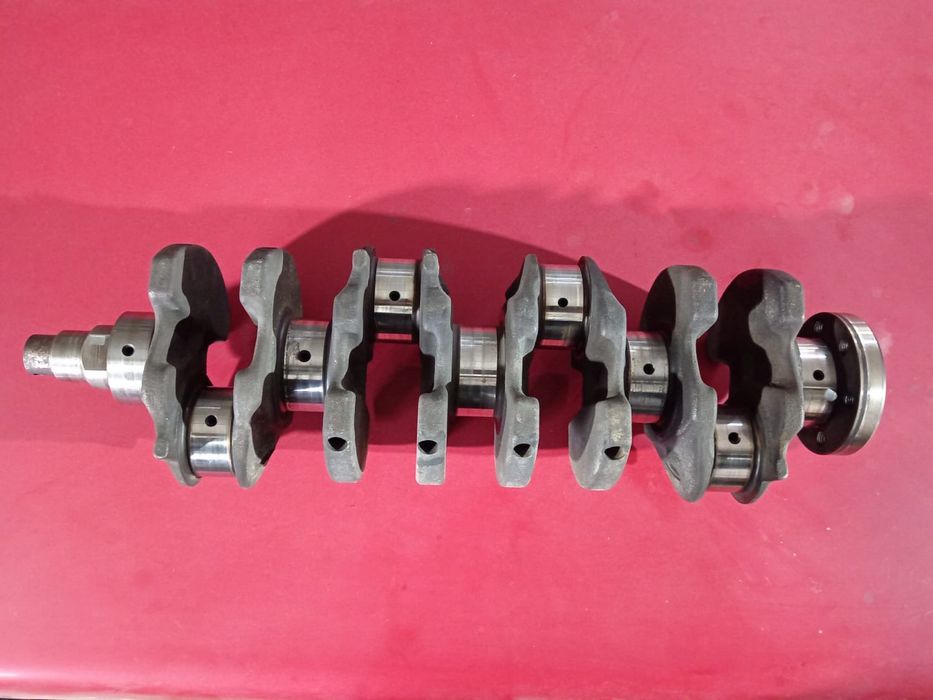 Продам Коленвал Приора 16кл