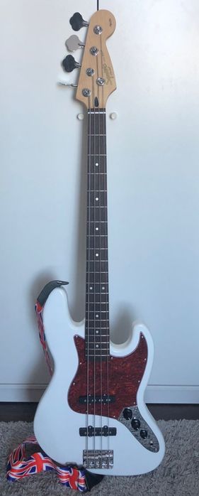 Электро гитара. Басс.