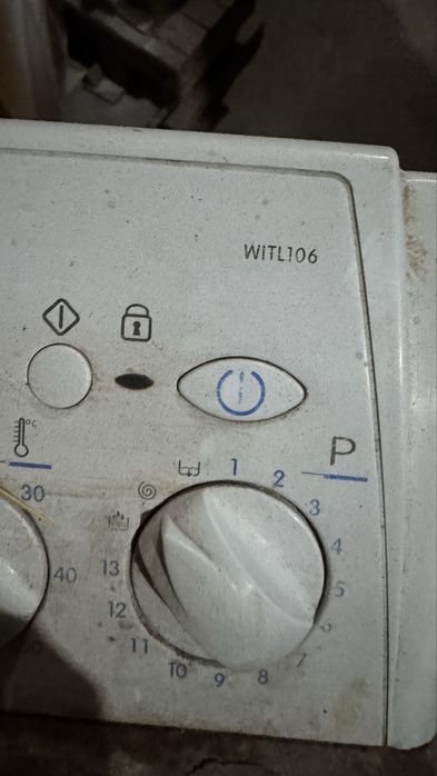 Стиральная машина Indezit продам