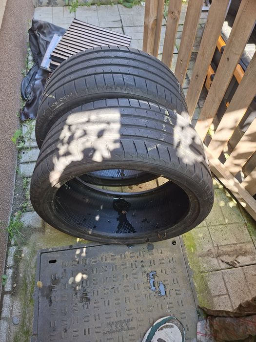2 Anvelope Bridgestone 255.35.19