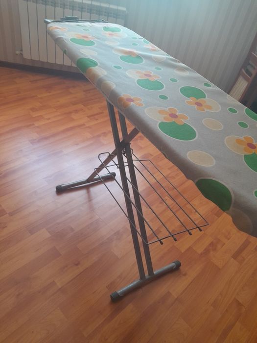 Гладильная доска. Астана қаласы