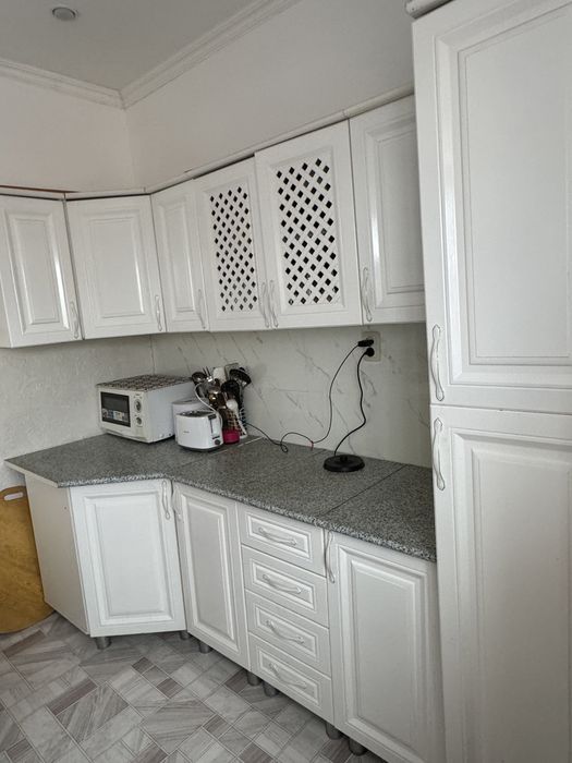 продам куханный гарнинур