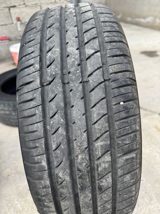 Шины б/у 205/60 R16