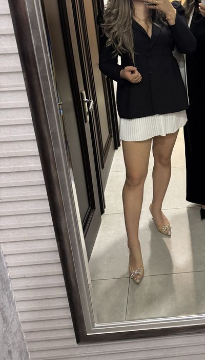 Костюм красивый женский