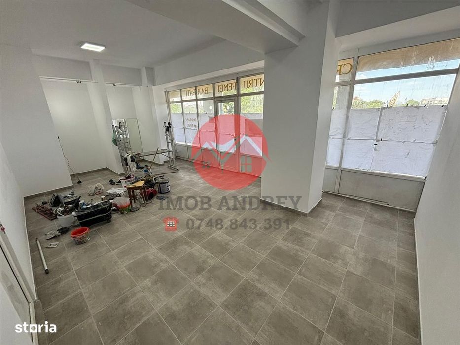 Spatiu comercial 40 mp, ideal pentru birouri, în zona Pelican
