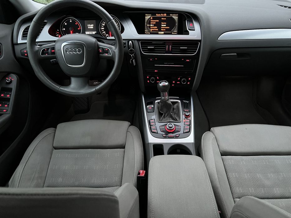 Audi A4 B8 2.0 D 2011 …DISTRONIC…