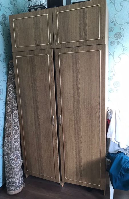 Добротная шкаф стенка