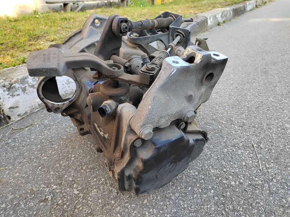 5 степенна скоростна кутия Голф 5 plus