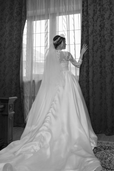 торг. Продаю красивое свадебное платье мечты.