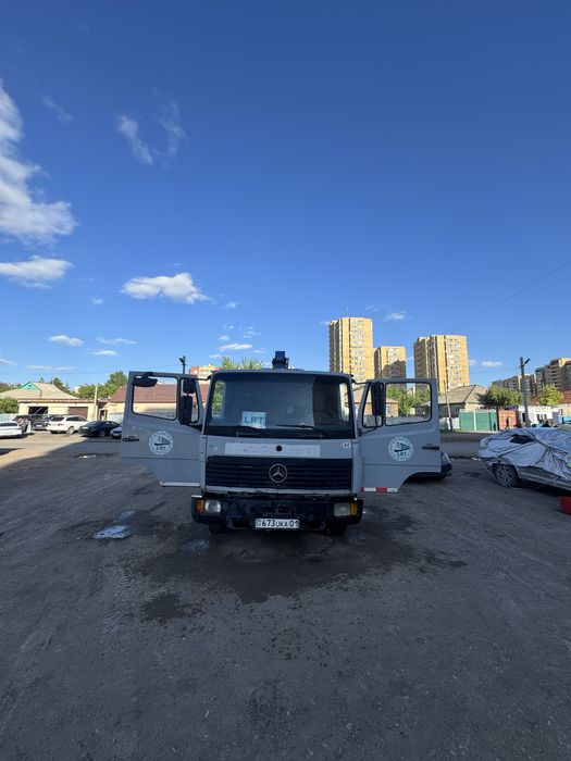 Продам манипулятор Мерседес 817