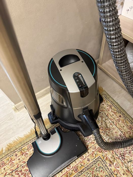 Продается профессиональный пылесос ROBOCLEAN