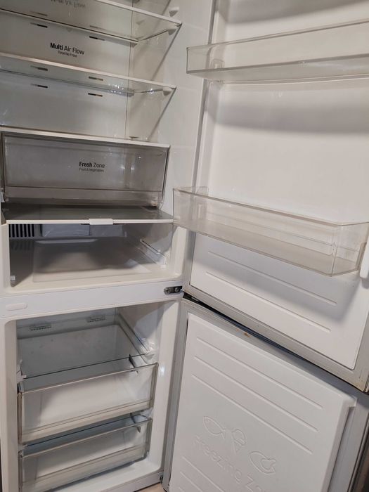 Combina frigorifica LG GBP62DSNFN, No Frost, 384 l, H 203 cm, INOX