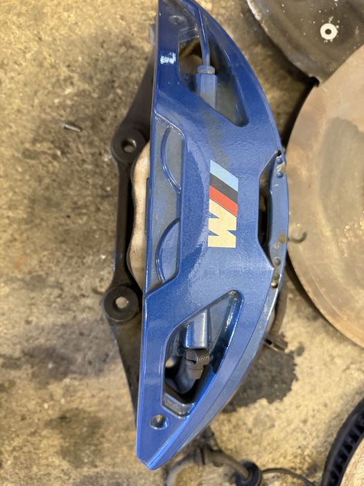 Дискове за БМВ BMW G30 G31 374 мм