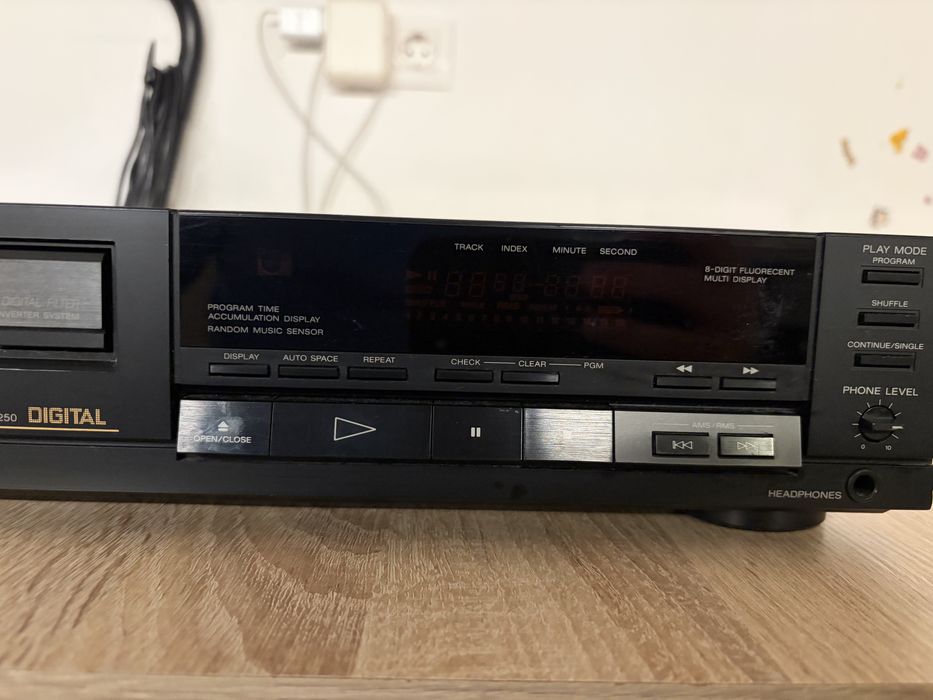 Amplificator Sony F606-ES+CD Player CDP 250