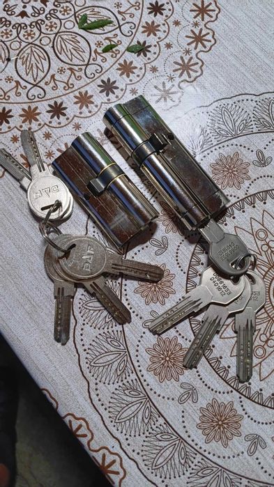 Патрони за врата два броя