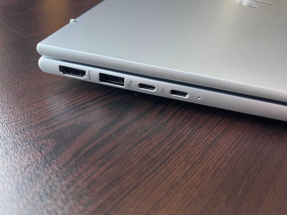 HP EliteBook 845 G11 14" (Ryzen 7 8840HS / 32GB DDR5 / 1TB SSD / 4G LTE eSIM) – ЧИСТО НОВ, 0% износване!