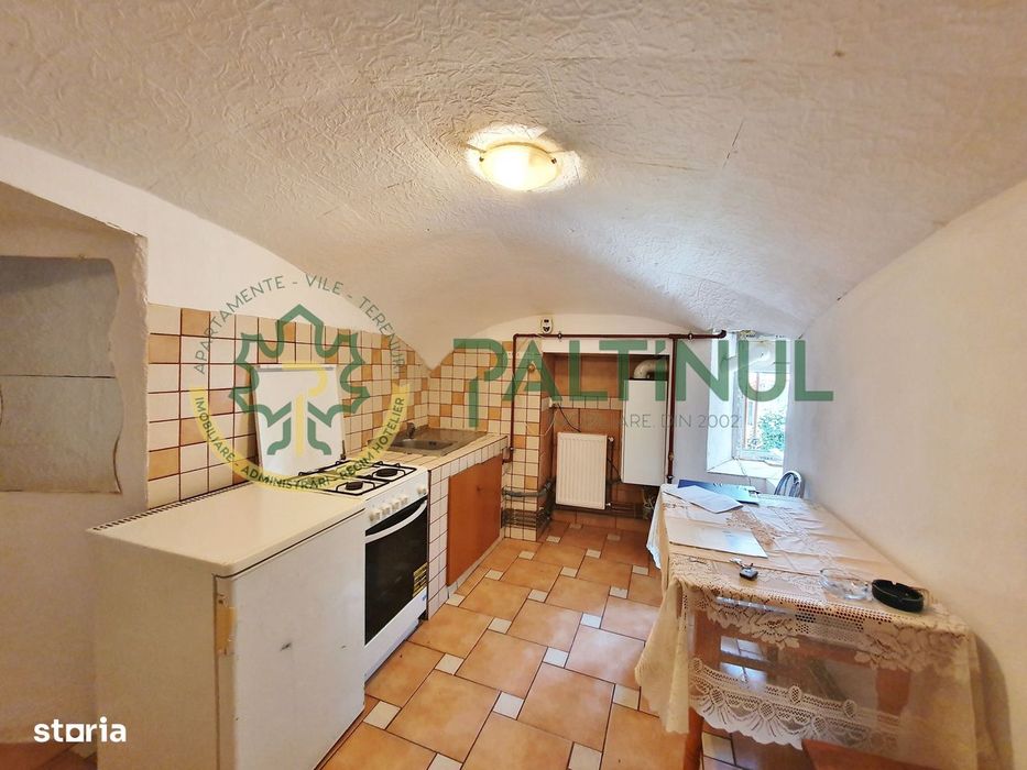 Apartament la casa, zona str. Turnului