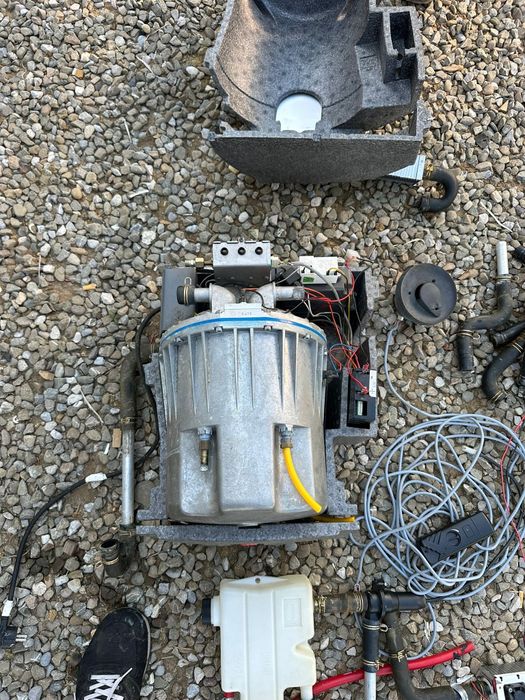 Vând centrala primus pentru rulote