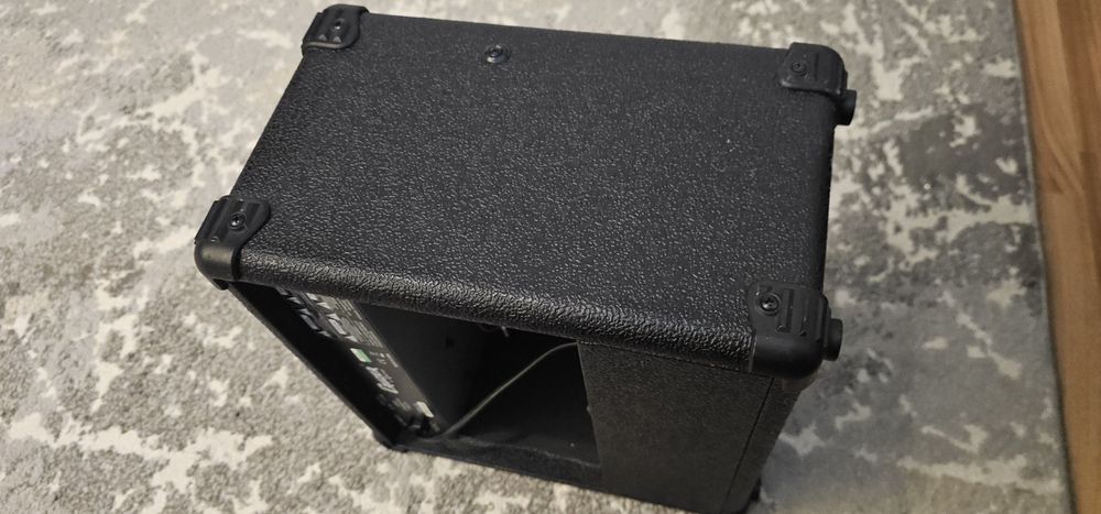Amplificator  chitara  Cruzer cr 15 G