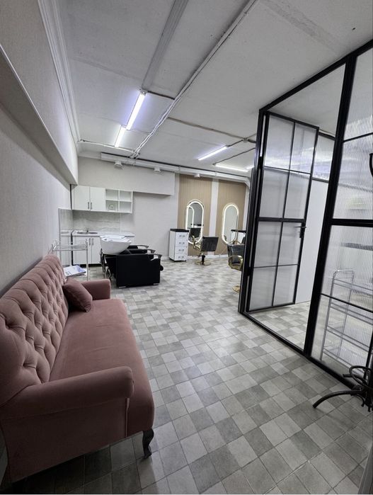 Сдам кресло для парикмахера