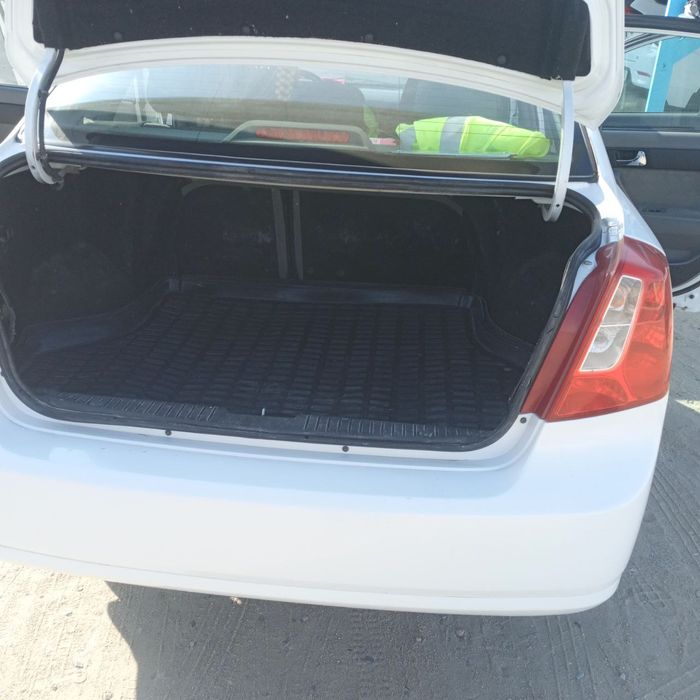 Lacetti 1.8 benzinli