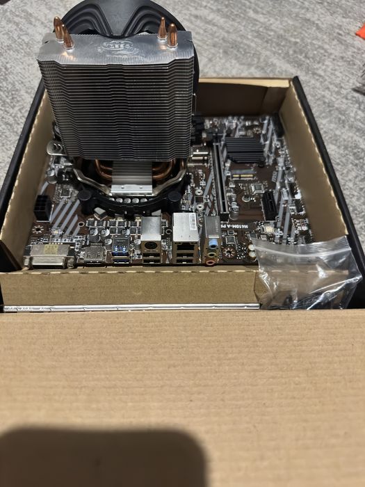 Placa de baza msi , Procesor i510400f si cooler deepcool