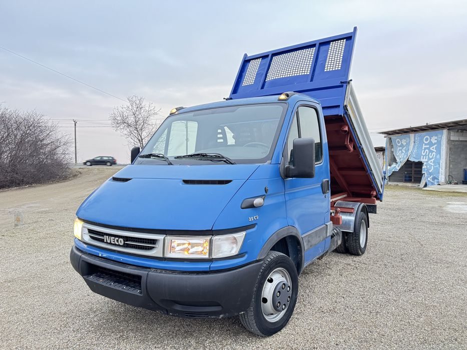Iveco daily basculabil pe cutie .