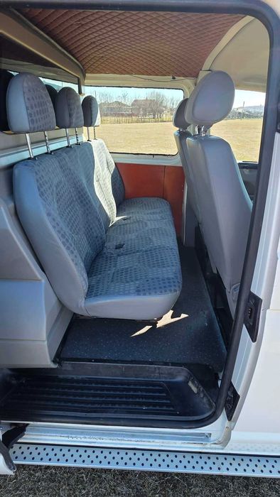 Vand/Schimb Volkswagen Transporter T5 4x4 5 locuri