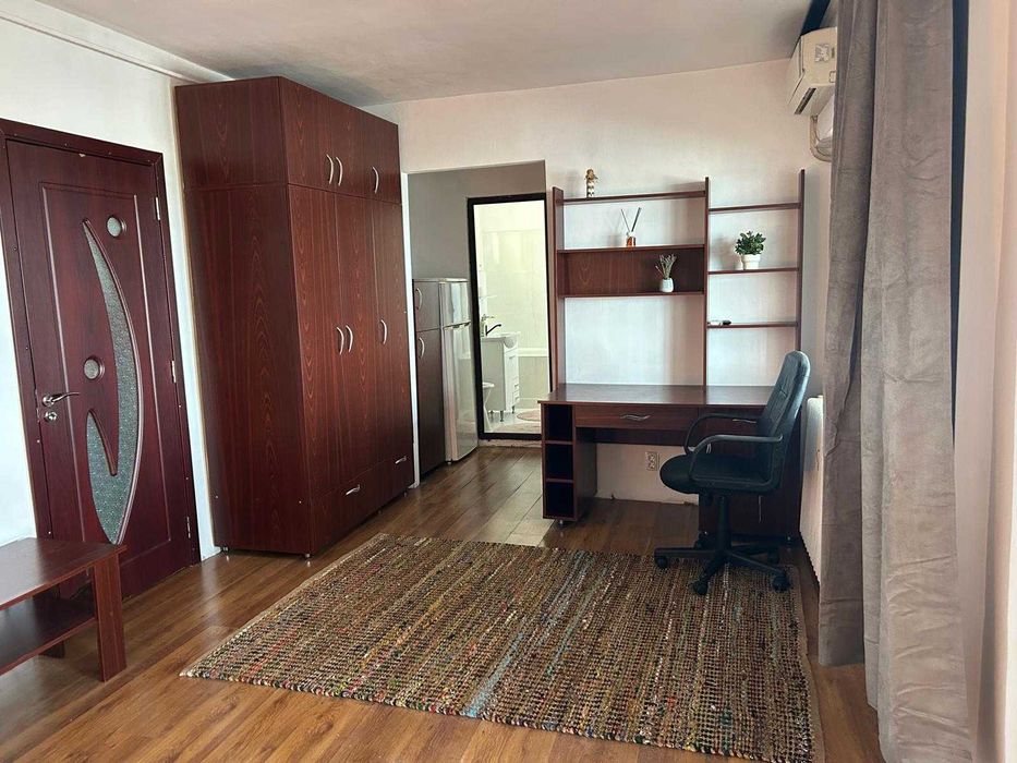 Garsoniera de inchirirat terasa 25 mp str dna Ghica