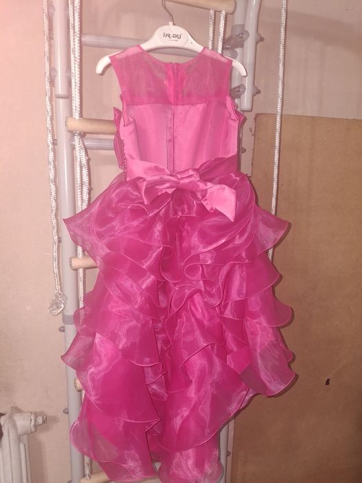 Продам новое платье