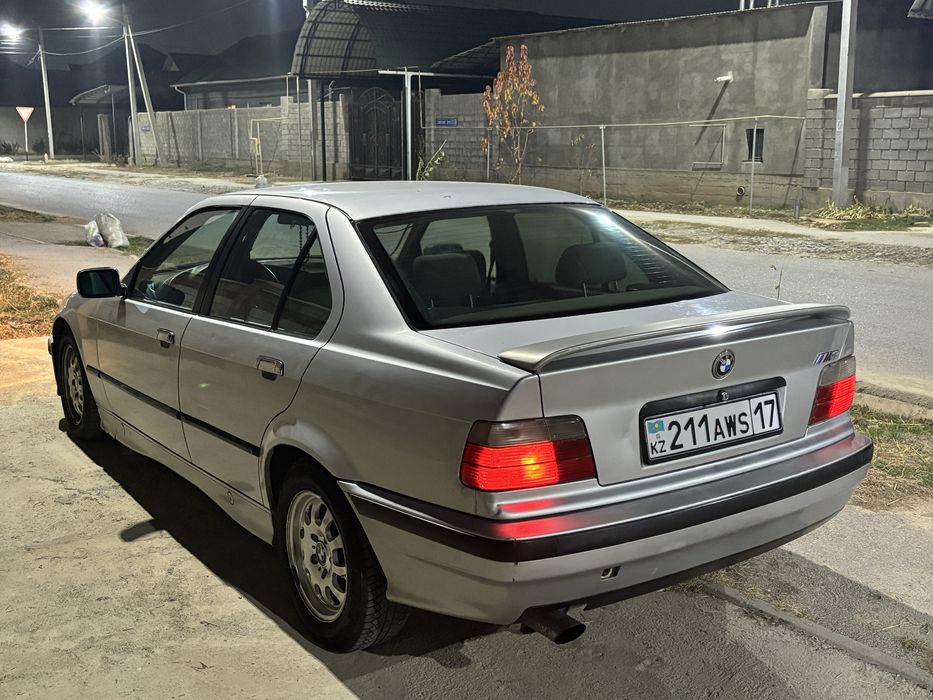 Продам Бмв 316 5ступка механ