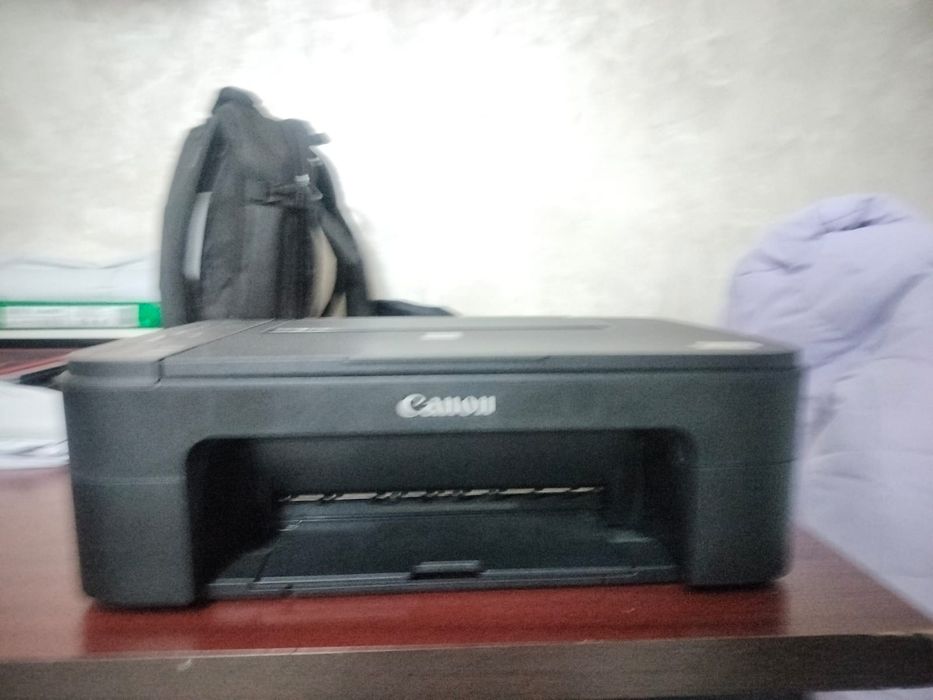 Продам цветной принтер