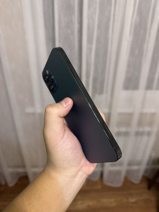 iPhone 12 Pro 256GB.В Идеале! 10/10.