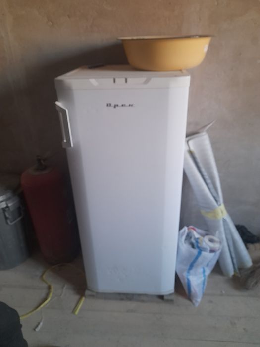 Xolodilnik sotiladi xolati zor