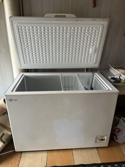 Продам морозильную камеру ,ларь